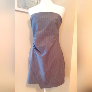 Super Flattering Gray Strapless Dress